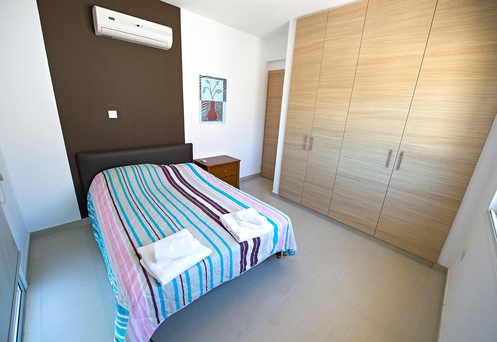 Hara Nissi Beach Villas Айя Напа Стая снимка