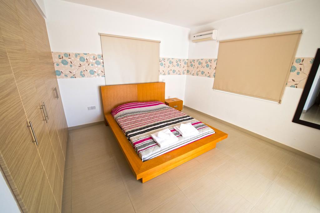 Hara Nissi Beach Villas Айя Напа Стая снимка